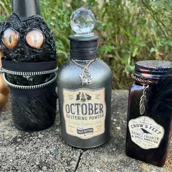 NEW Potion Spell Bottle - ZIPPER ZOMBIE - HANDCRAFTED Apothecary Jar Halloween - Picture 8 of 15